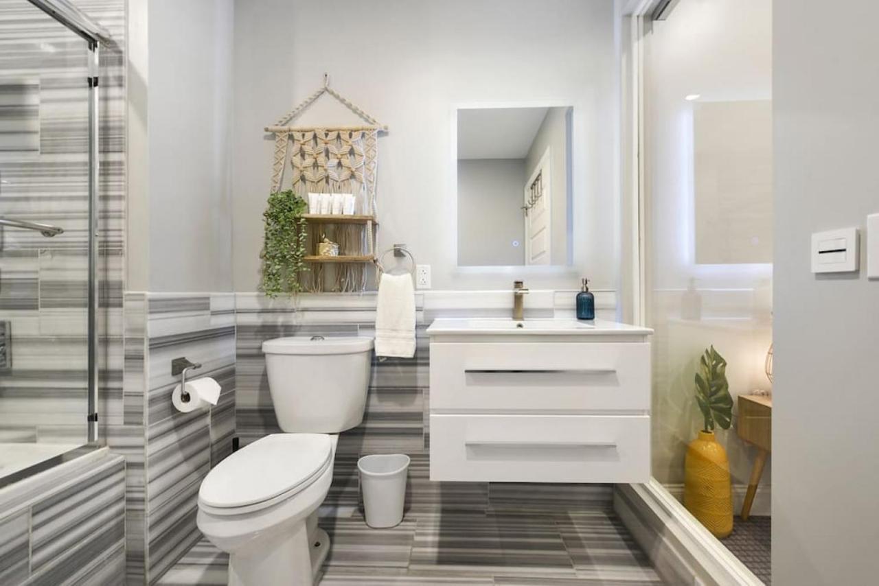 Hostwise - The Washington At Chatham - Free Parking, Private Gym, More! Apartment Pittsburgh